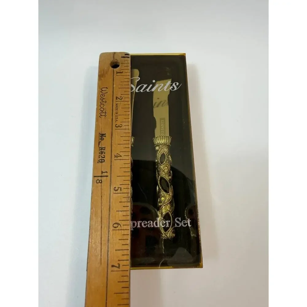 2 Saints Spreader Set 2 Pc Jeweled Handle Stainless Steel Knives In Box